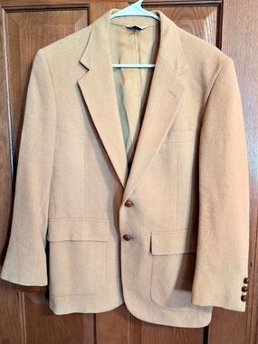 Vintage Charles Klein 100% Wool Sport Coat in Light Brown
